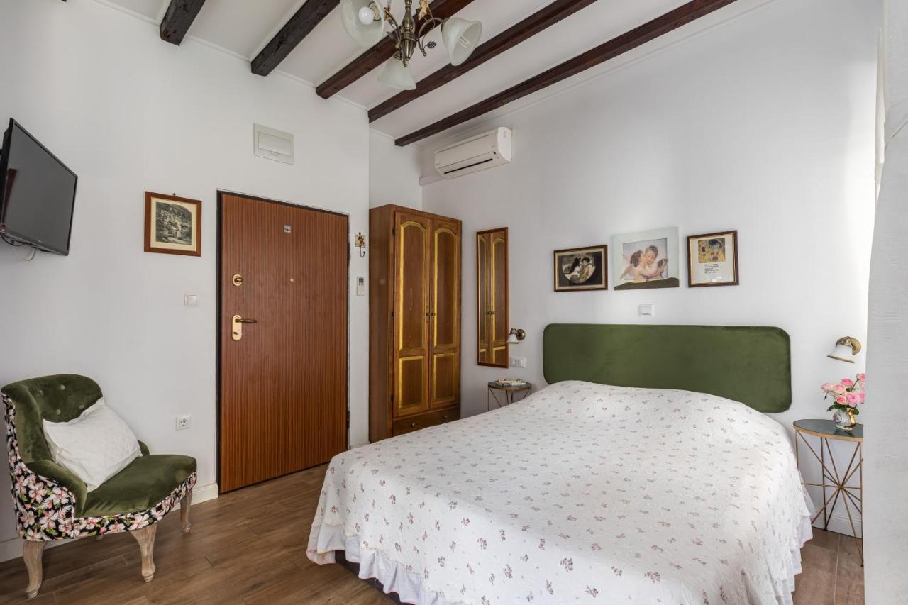 Apartments Kaleta Split Eksteriør bilde