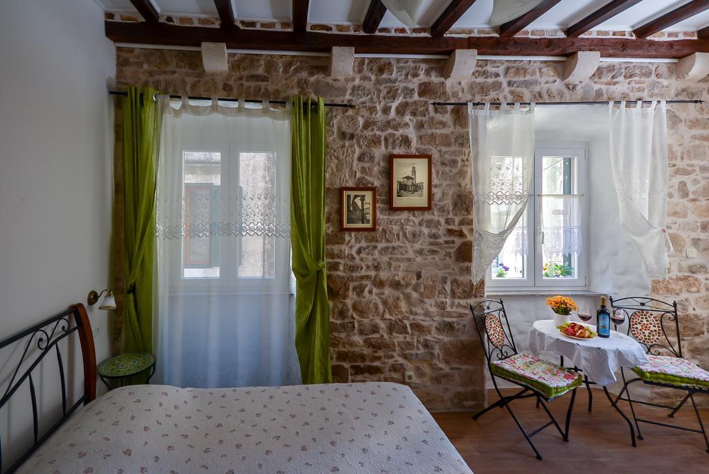 Apartments Kaleta Split Rom bilde
